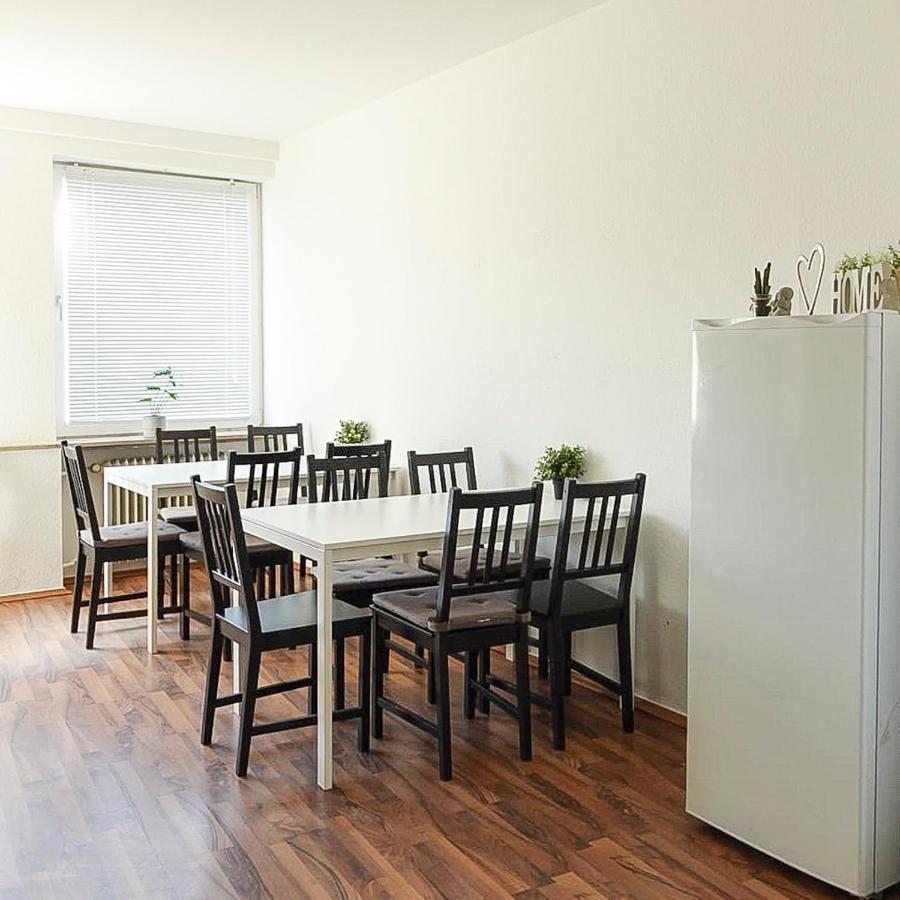 Zentral Gelegene Zimmer Mit Gemeinschaftsbad Und Kueche Nuremberg Exterior photo